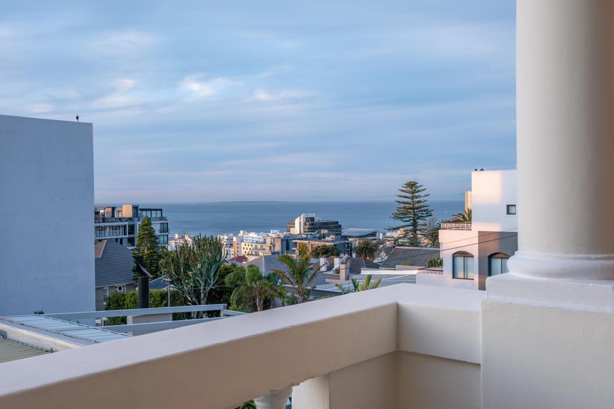 The Walden Suites Cape Town Exterior photo