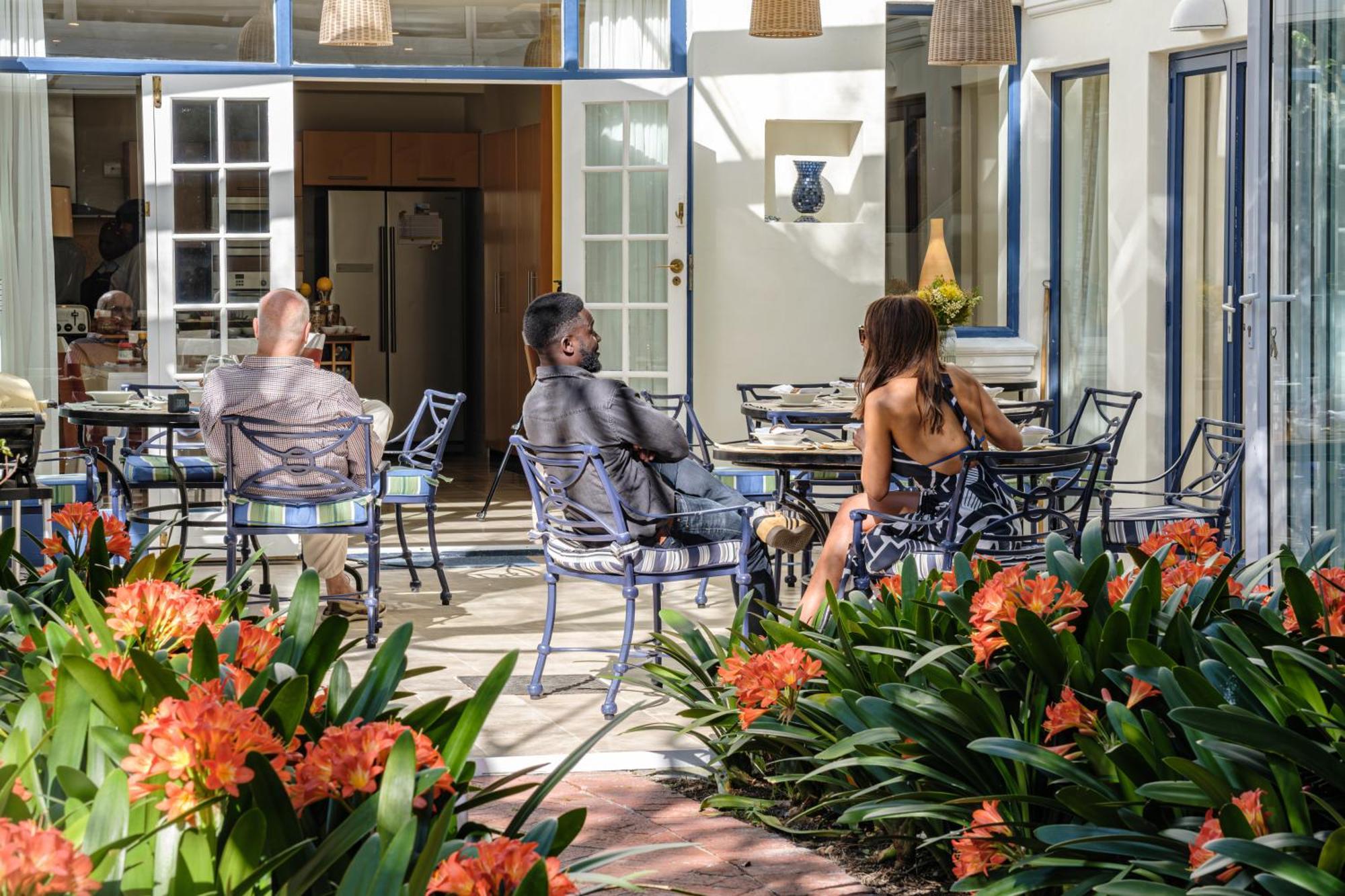 The Walden Suites Cape Town Exterior photo