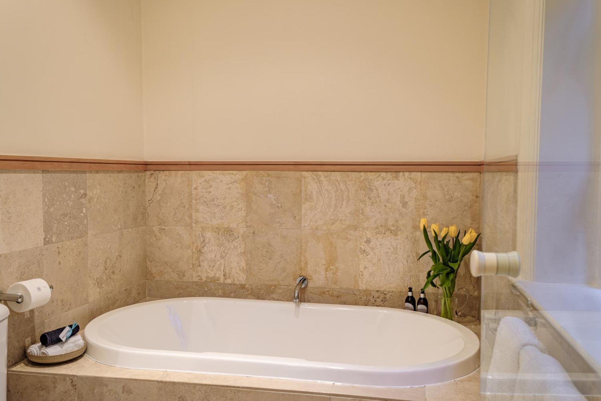 The Walden Suites Cape Town Room photo